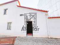 Arrecadação no centro de Alenquer