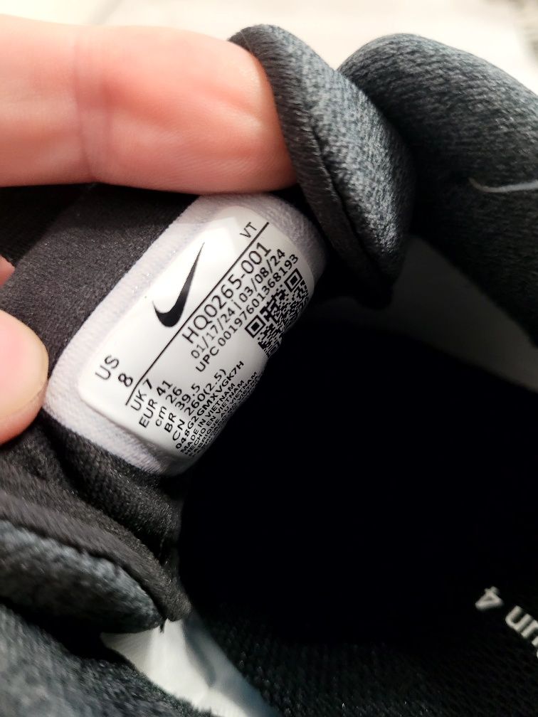 Кроссовки NIKE INFINITY Run 4 GORE-TEX нові original