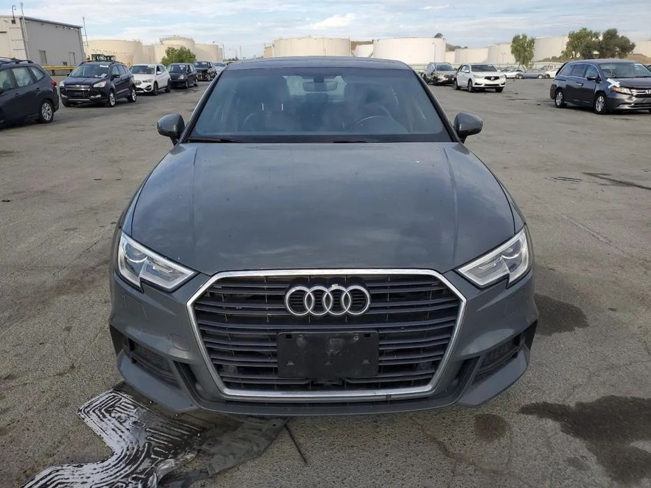 Audi A3 Limousine Autko z 2017 roku w Quattro 220KM! W drodze