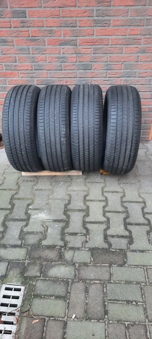 Sprzedam nowe opony letnie 215/55/R18 95V