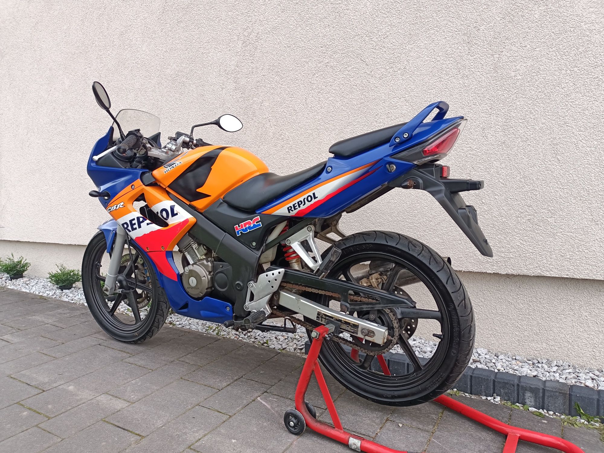 Honda CBR 125 jc34 kat A1 B NIEMCY Transport