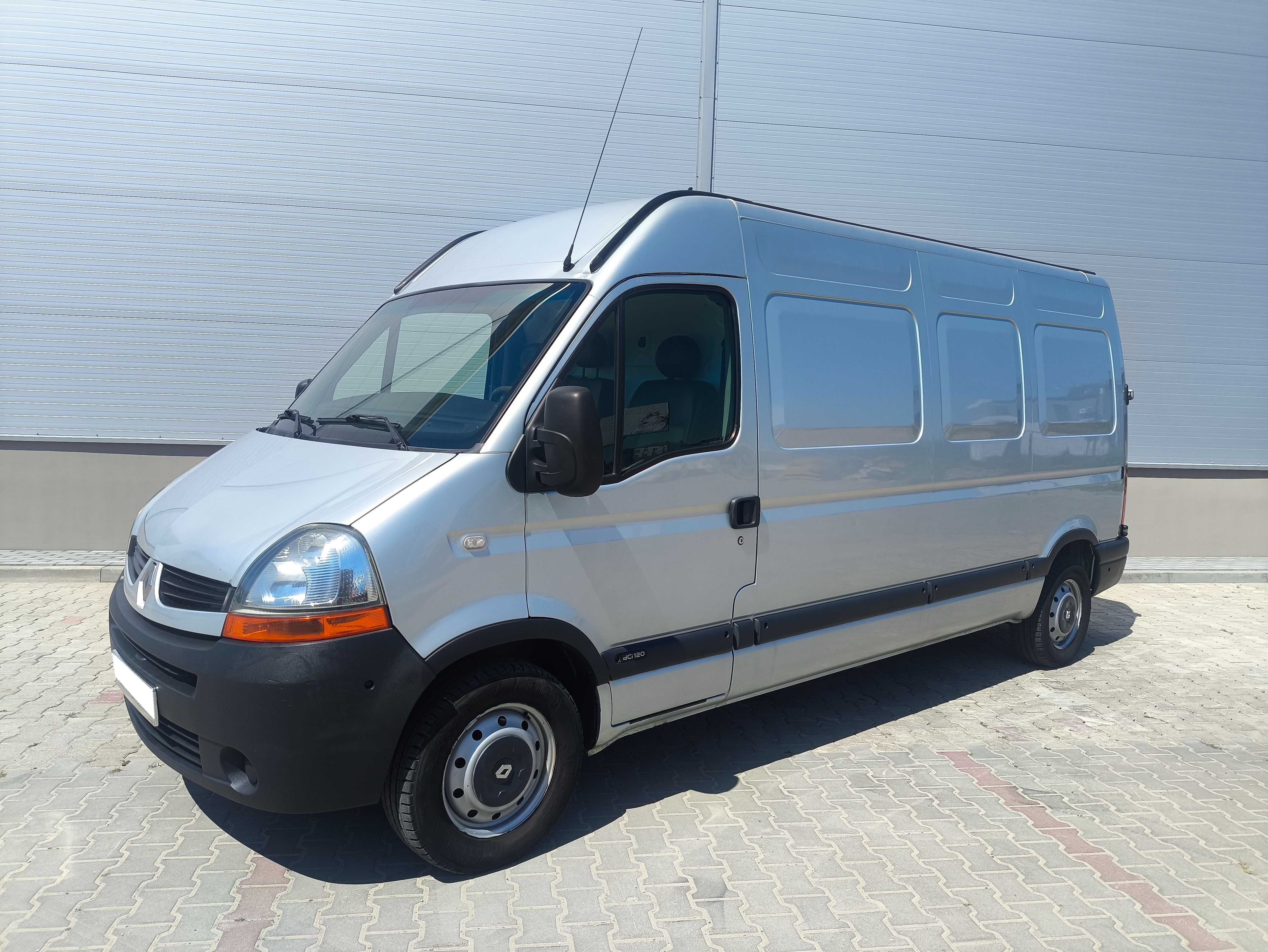 Renault Master 2.5DCi 120KM**Klimatyzacja**Navi**Doinwestowany