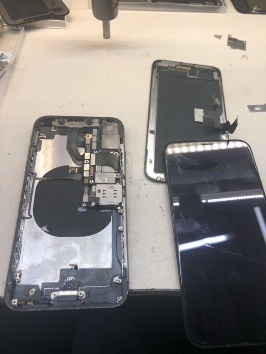  Apple Замена заднего стекла лазером ремонт IPhone от 800 грн