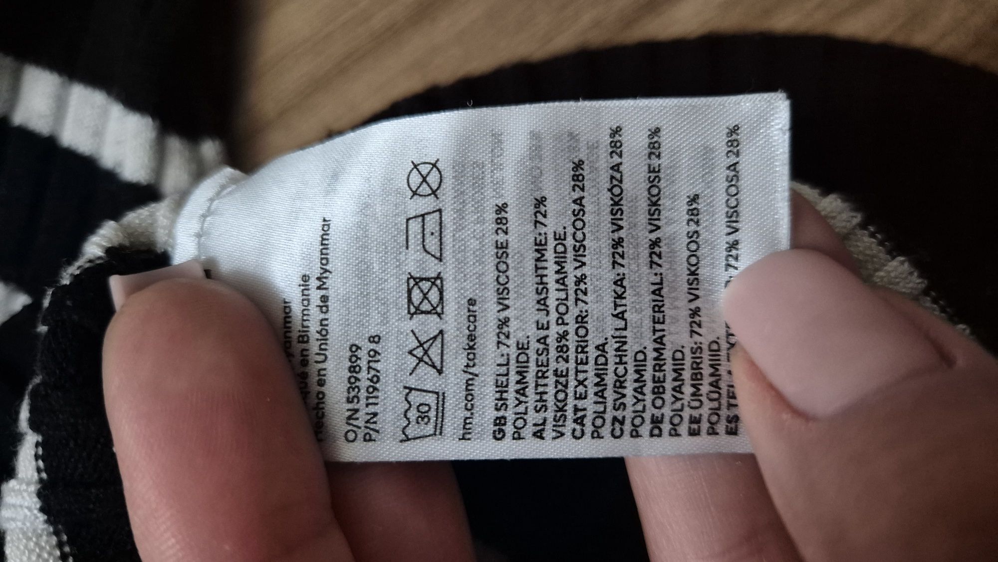 Sweterk czarny h&m r 110