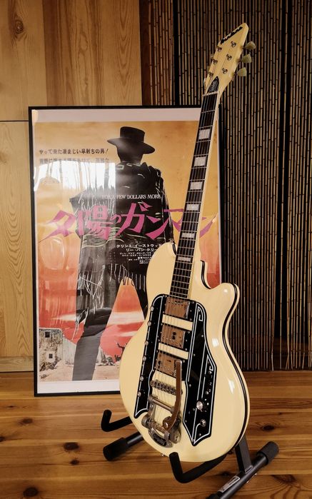 Eastwood Airline '59 Town & Country Deluxe