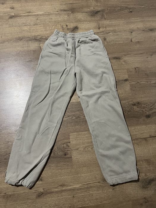 Нові штани з утепленням від костюму