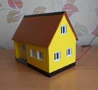 Модель Желтый домик #1