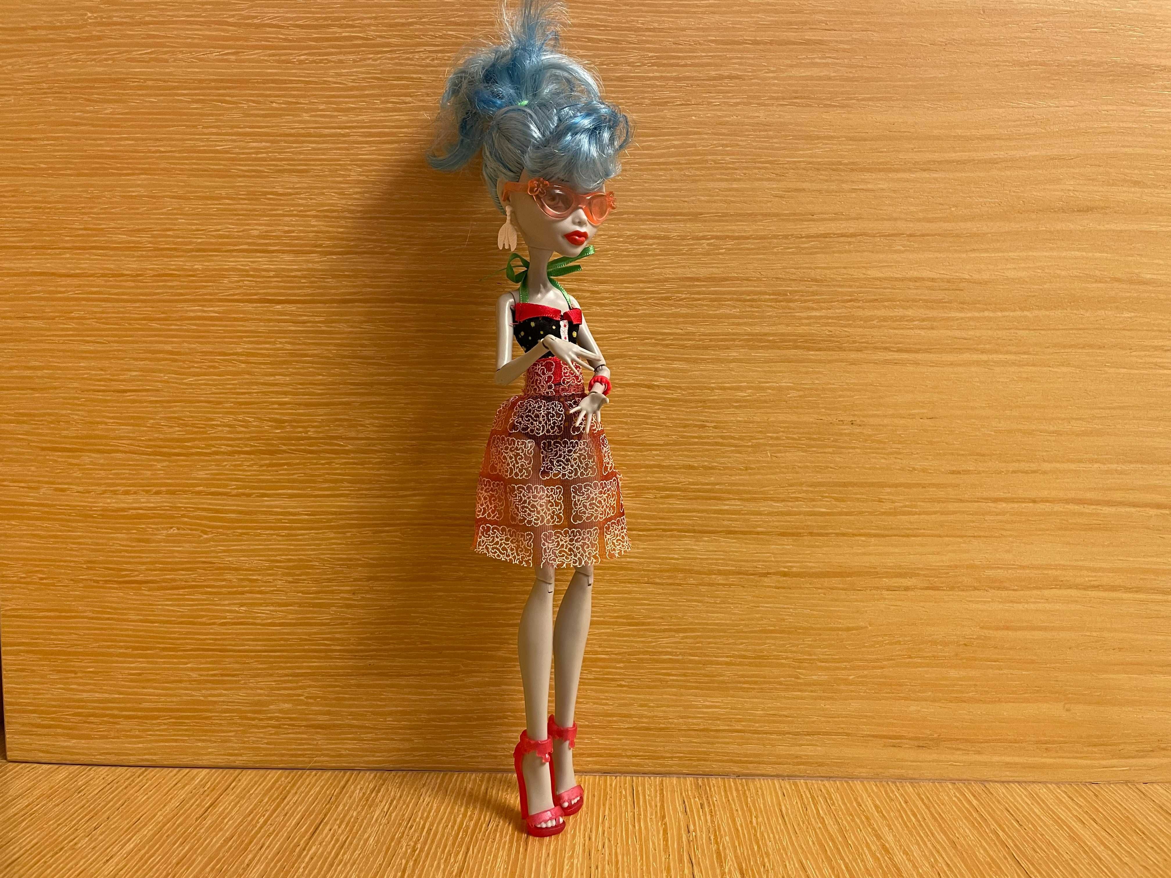 Lalka Monster High Ghoulia Yelps Skull Shores 2011/2012