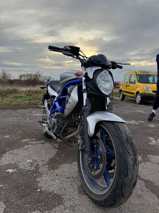 Suzuki gladius 650!