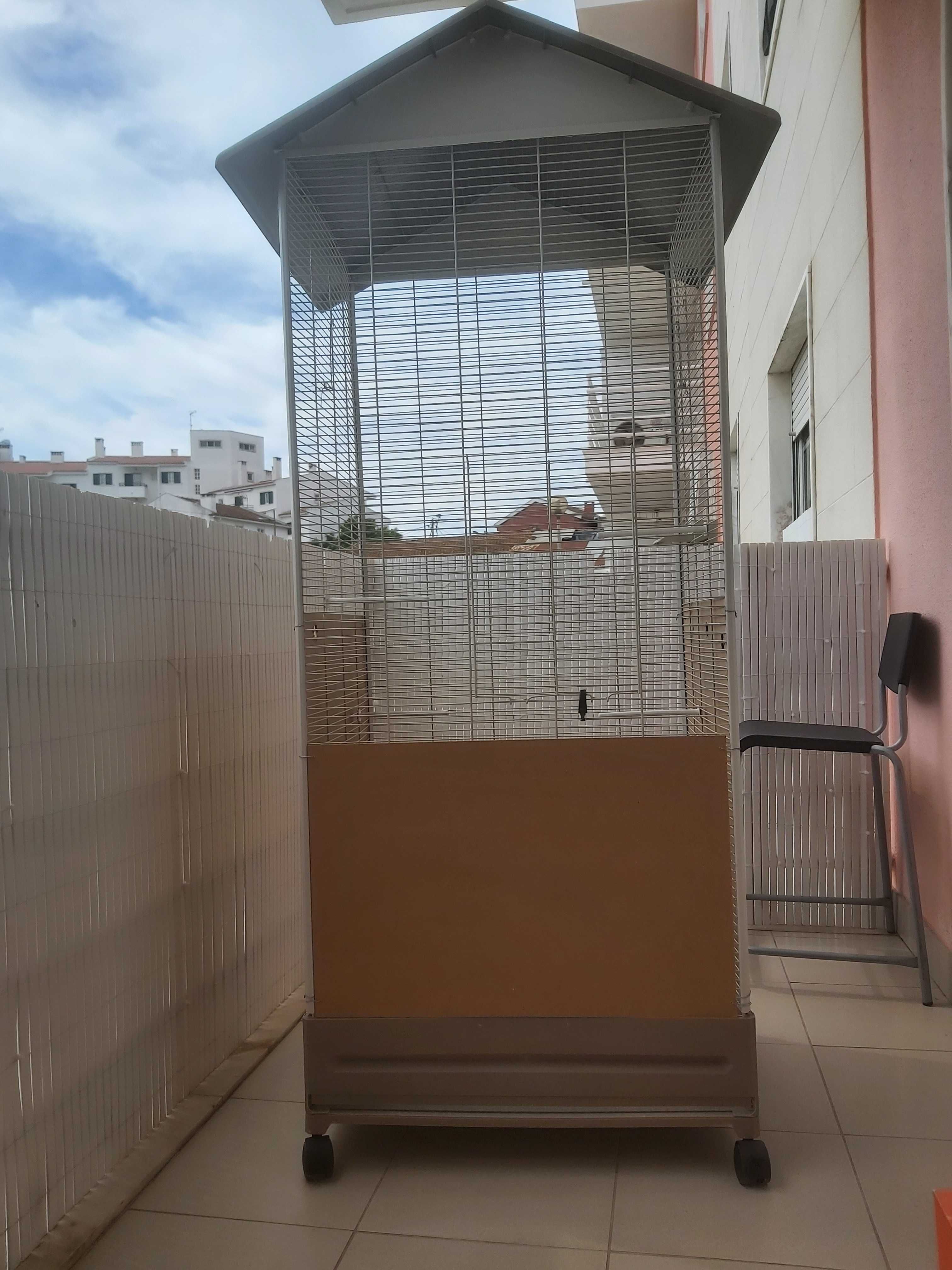 Viveiro para pássaros praticamente novo