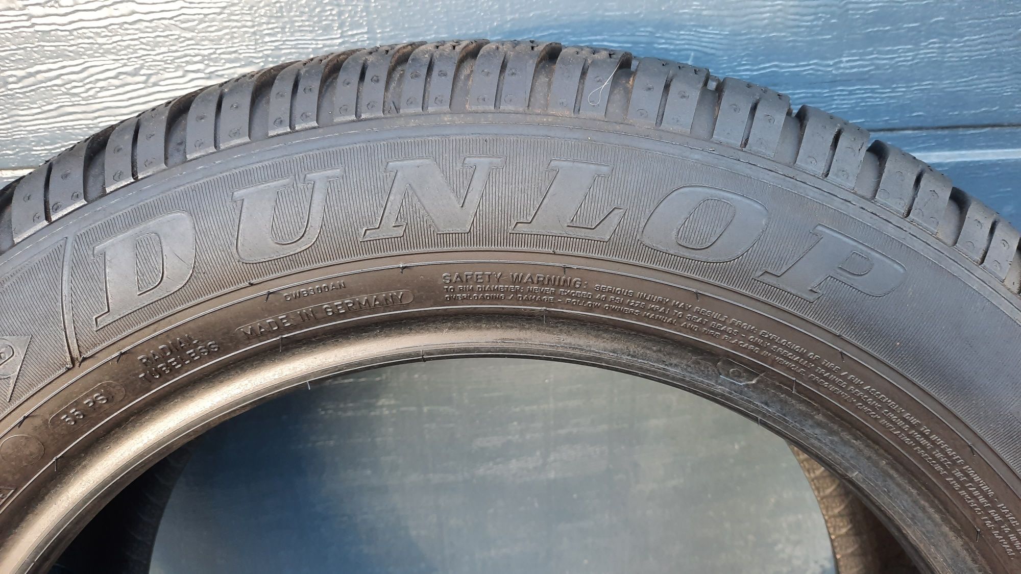 Dunlop 215/60 R17 C Winter 7.5 mm 2021