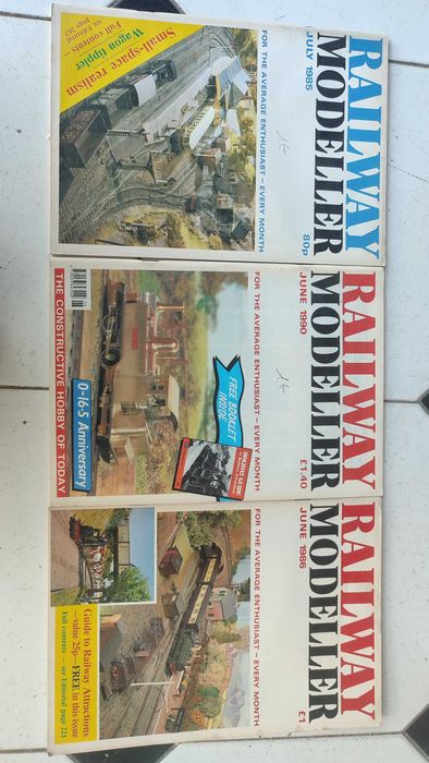 Lote 23 Revistas Railway Modeller - Miniaturas construção ferroviária