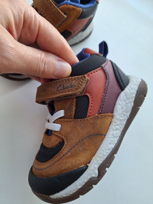 Дитячі кросівки Clarks 20 розмір