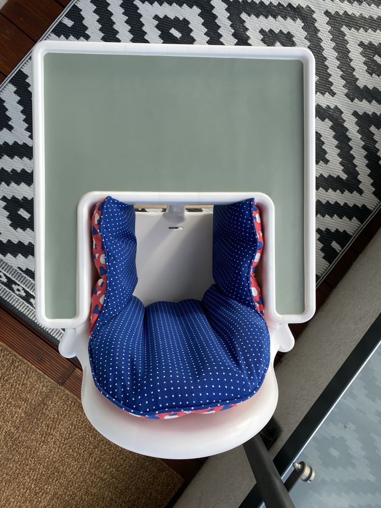 Antilop krzesełko Ikea z podnóżkiem i matą