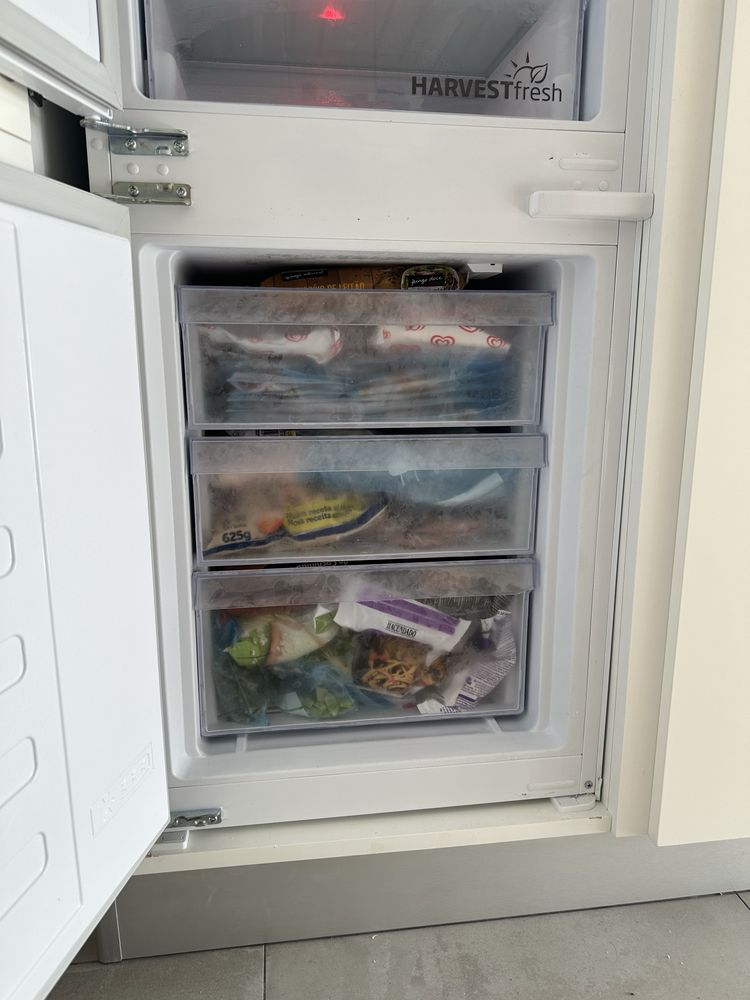 Frigorifico de encastre - BEKO