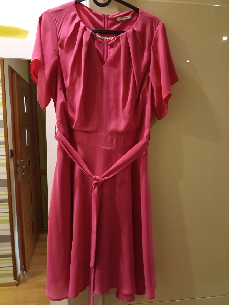 Sukienka różowa rozmiar 38