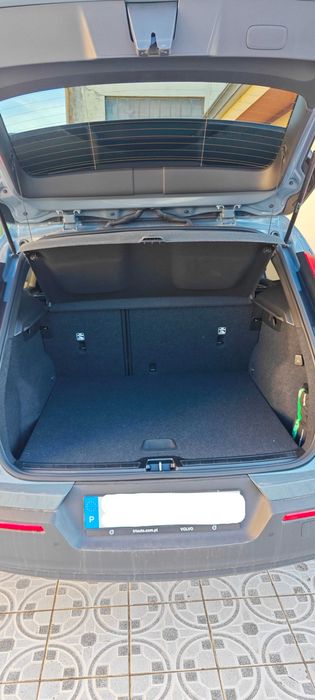 Volvo XC 40 1.5 T2 - 31mil kms