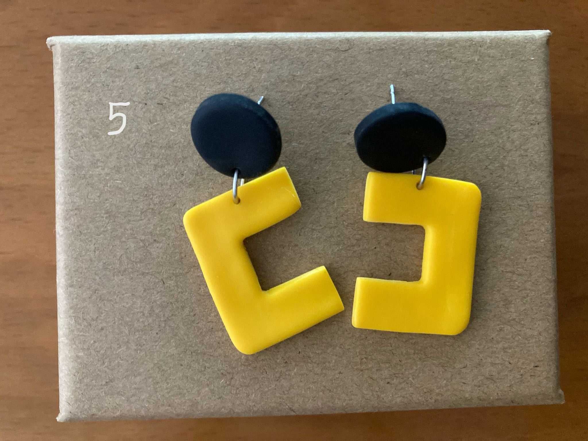 Brincos Handmade – Cada Par é Exclusivo!
