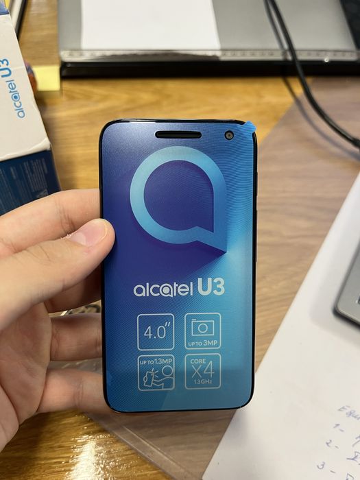 Alcatel U3 Novo na Caixa
