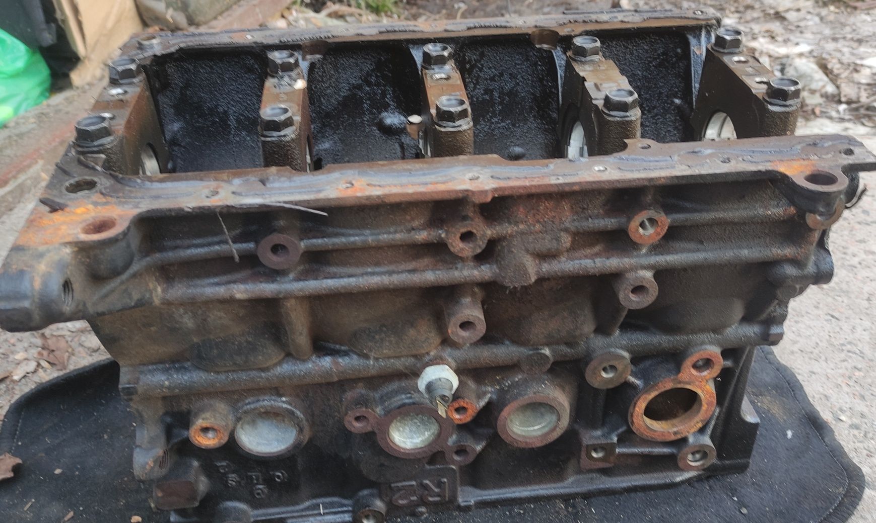 Блок цилиндров,коленвал,шатун поршень D4EA 2,0 Kia,Hyundai,Киа,Хюндай