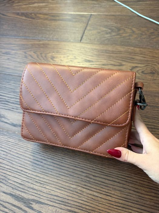 Стильна сумка в гарному стані