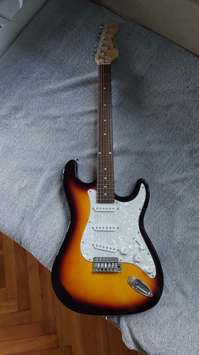 Gitara elektryczna Preston - używana