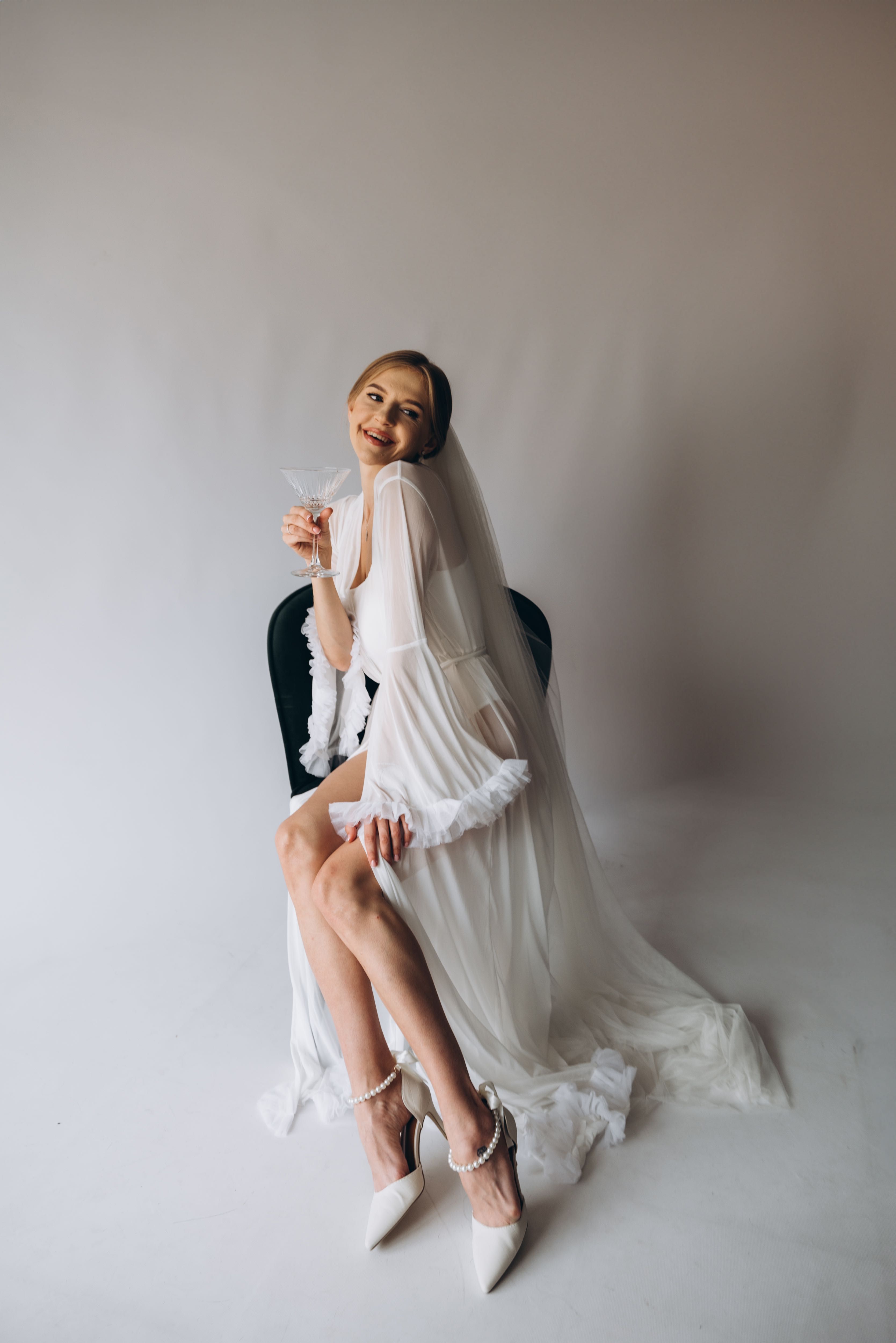 Ślubna sukienka  w kolorze ivory