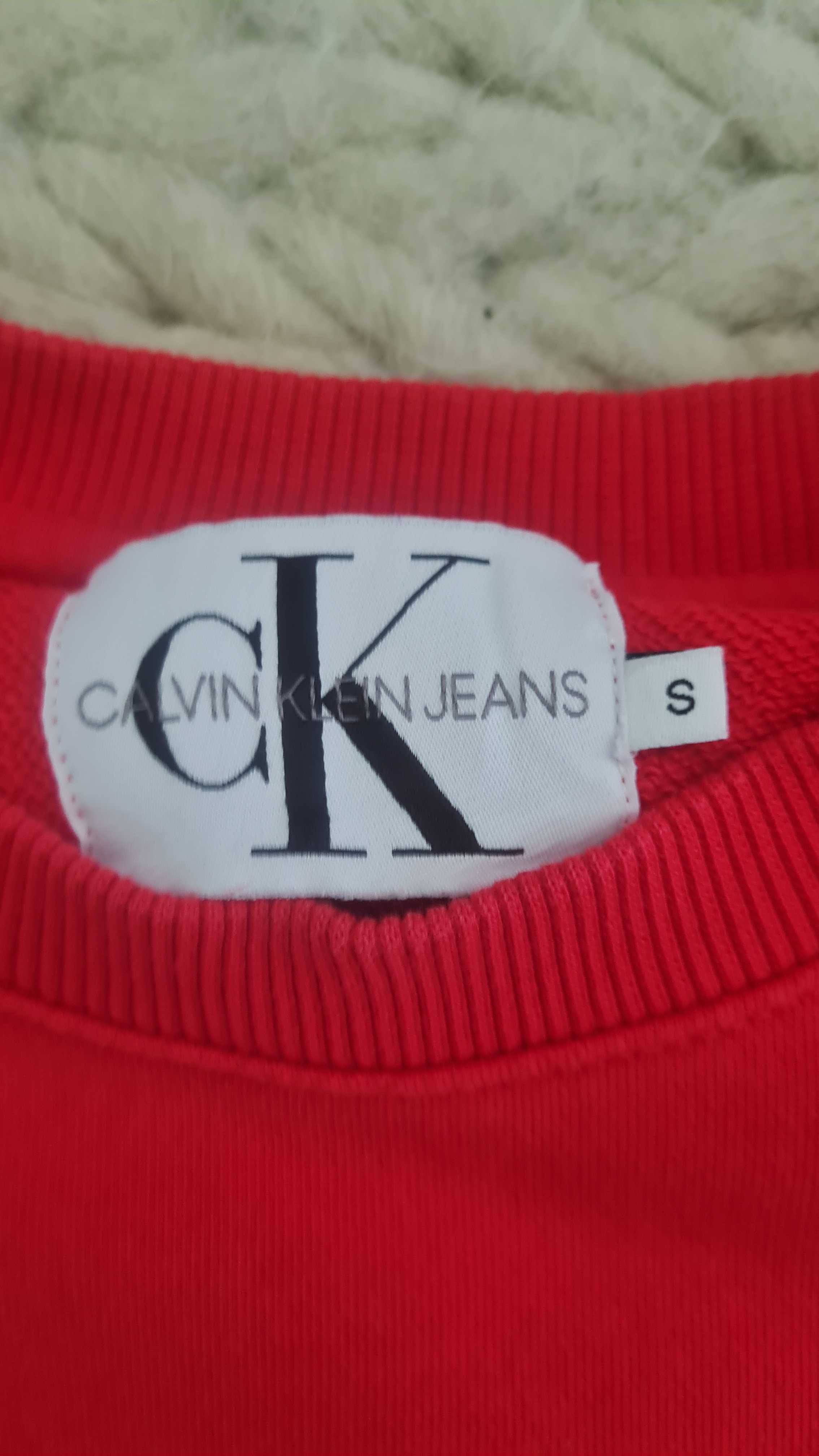 Czerwona bluza Calvin Klein