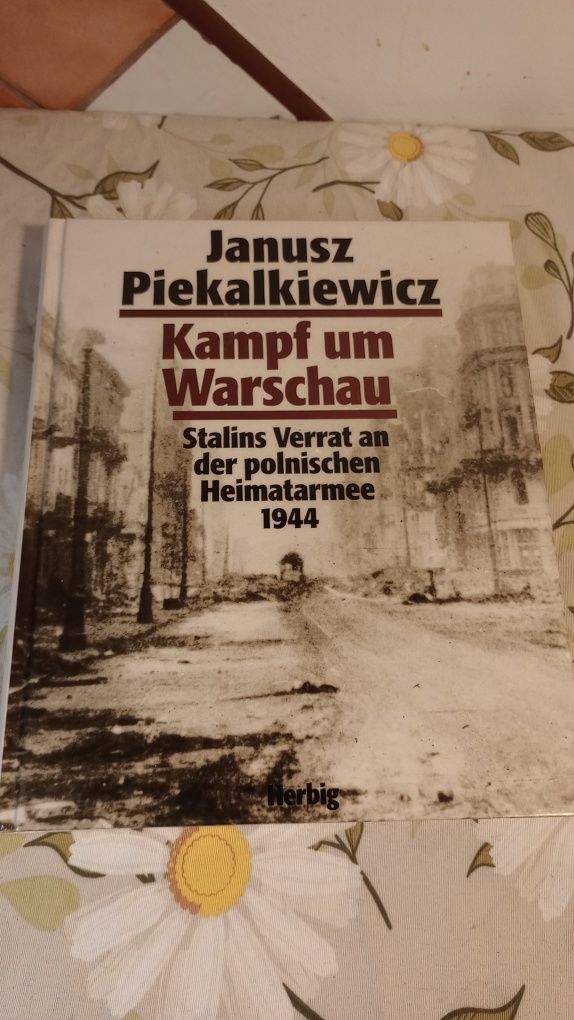 Kampf um Warschau. Janusz Piekalkiewicz