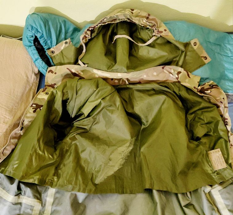 Waterproof костюм британський L+бахіли