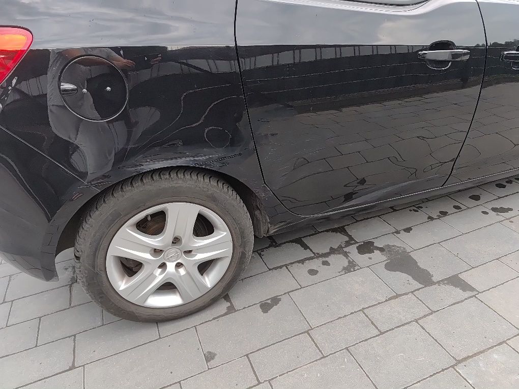 Opel Meriva B 1,7 cdti  2011 r.