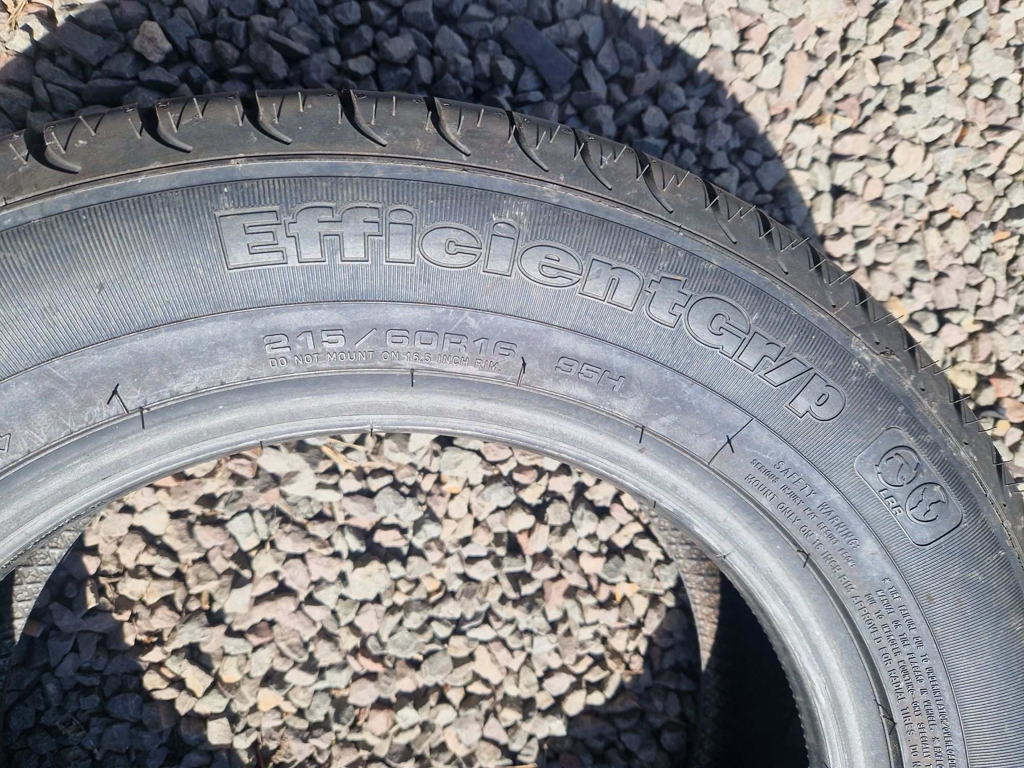 2 nowe demo opony 215/60/16 Goodyear EfficientGrip