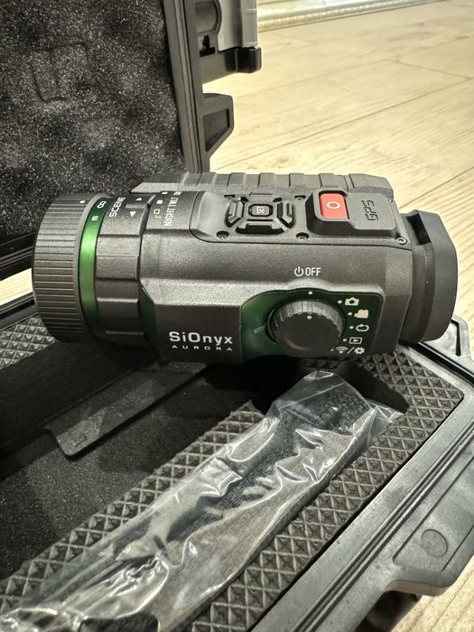 Sionyx aurora, кольорова камера нічного бачення