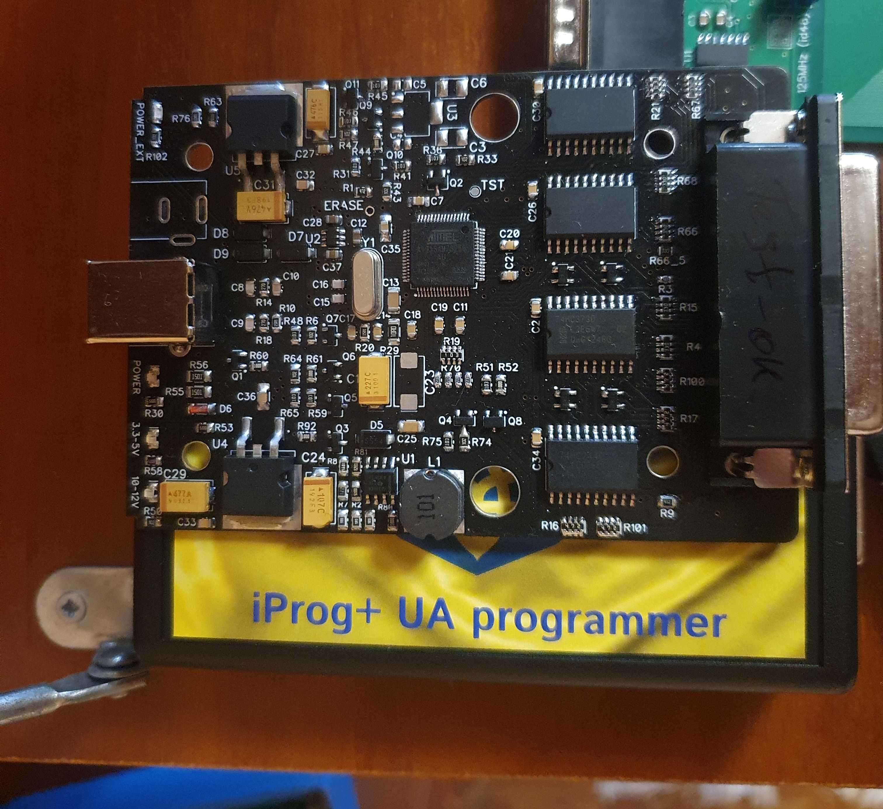 Программатор iProg+ UA .  + комплект адаптеров