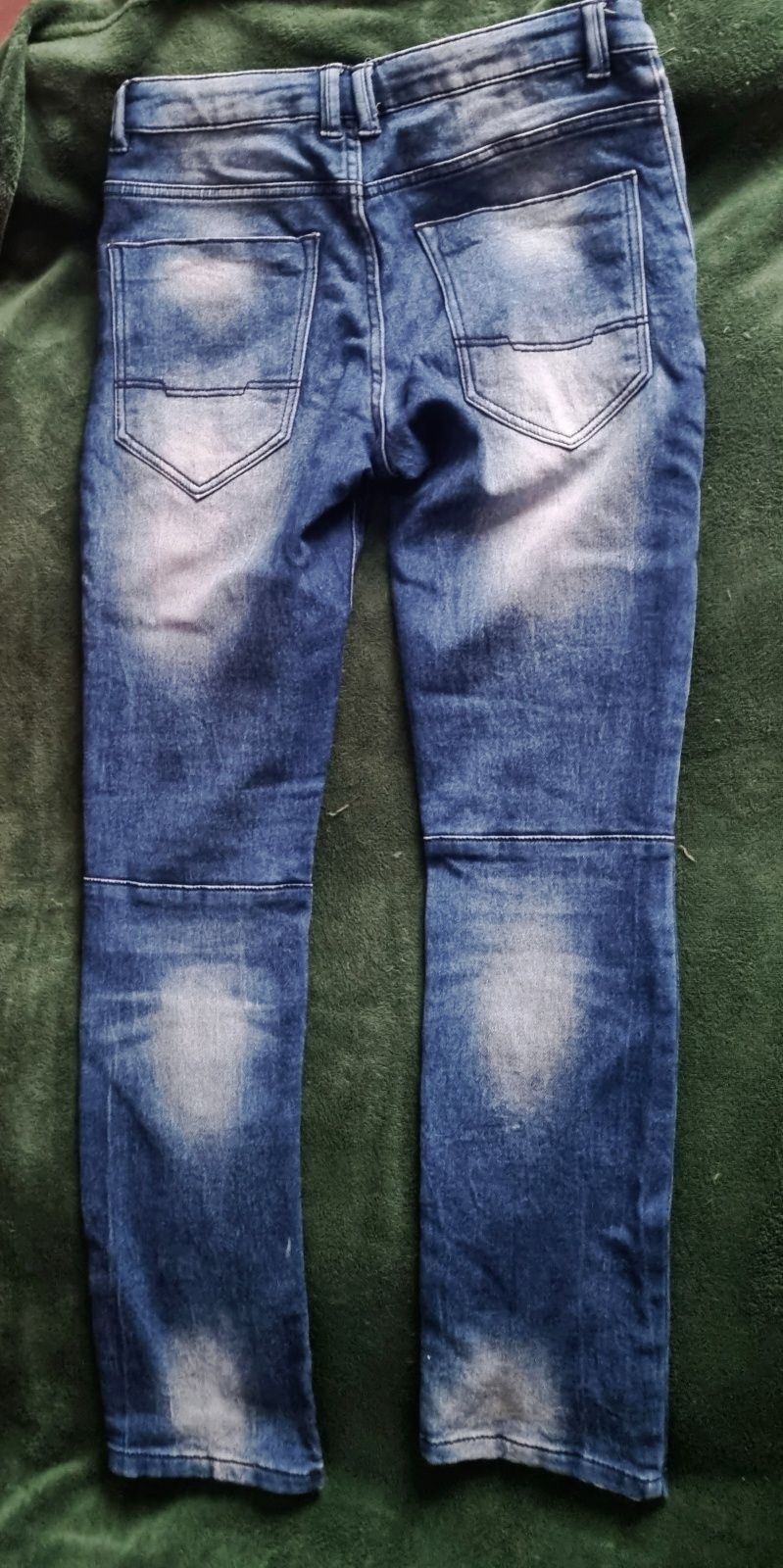 Chłopięce jeansy