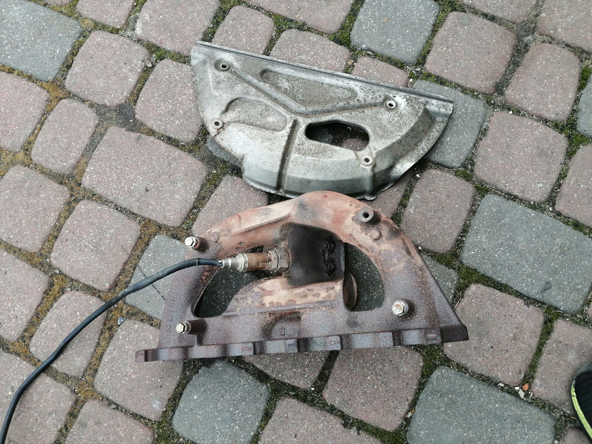 Mercedes W124 kolektor wydechowy sonda lambda m111