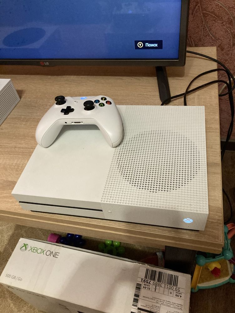 Xbox one S 512 Gb