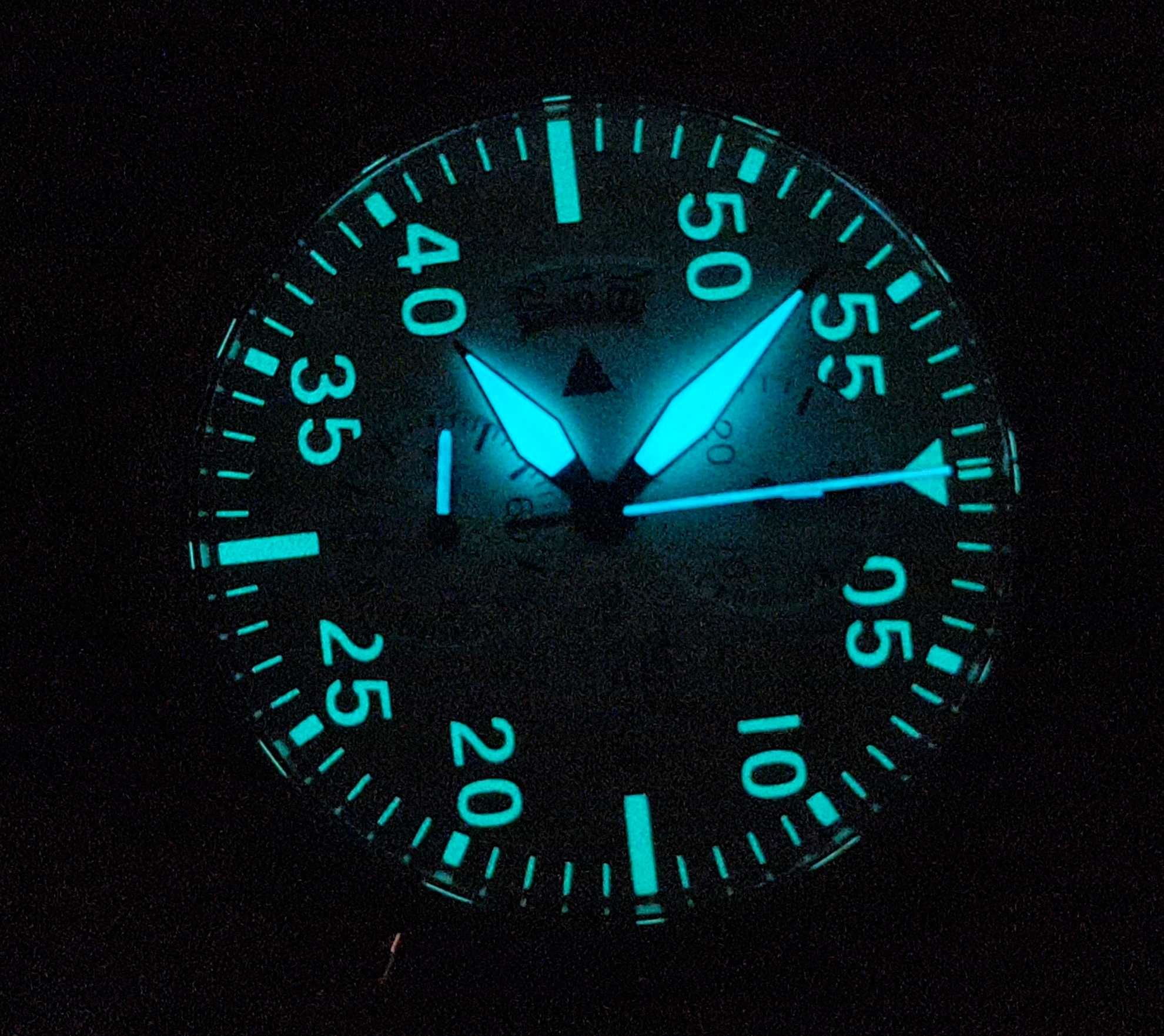 Чоловічий годинник Glycine Airpilot Chronograph Swiss Made Sapphir нов