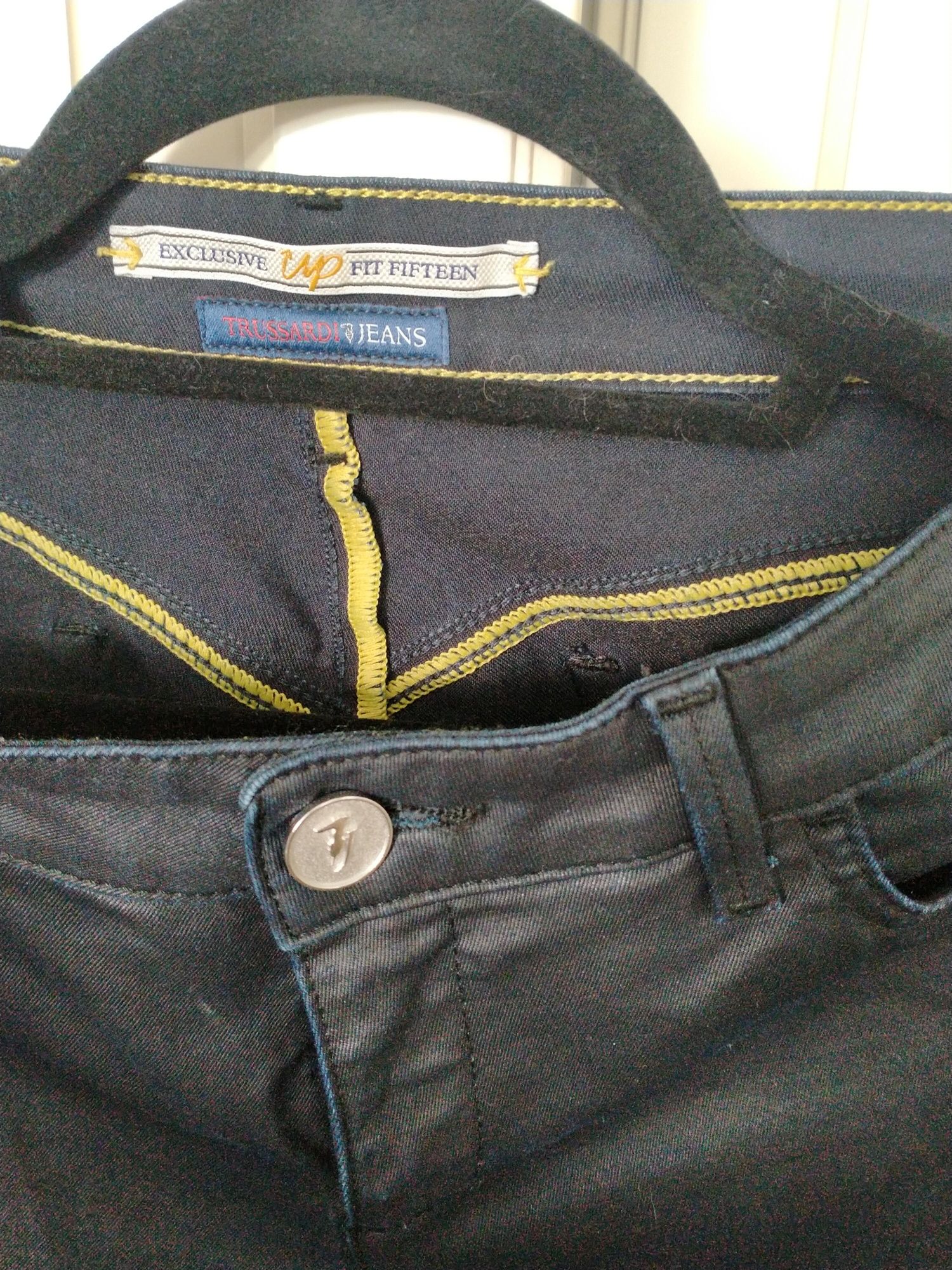 Spodnie woskowane granatowe Trussardi jeans