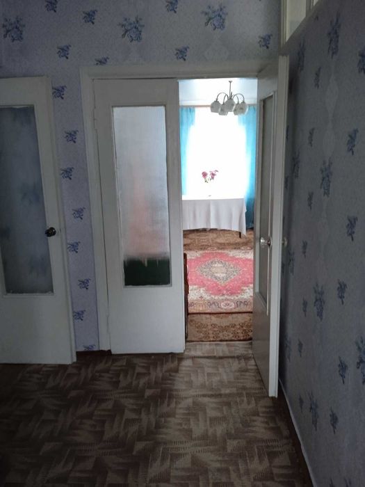 Продається половина будинку на Богунії.