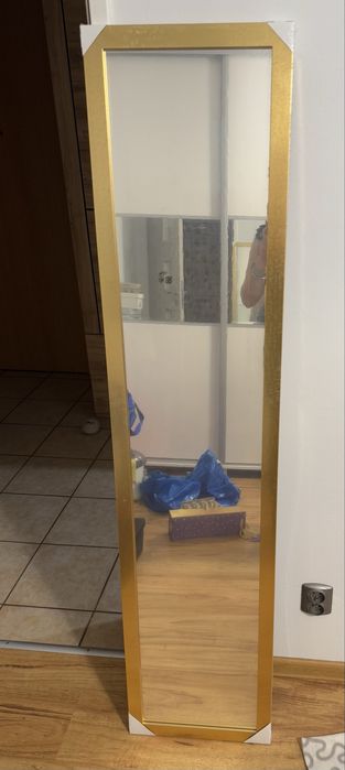 Lustro stojące złote