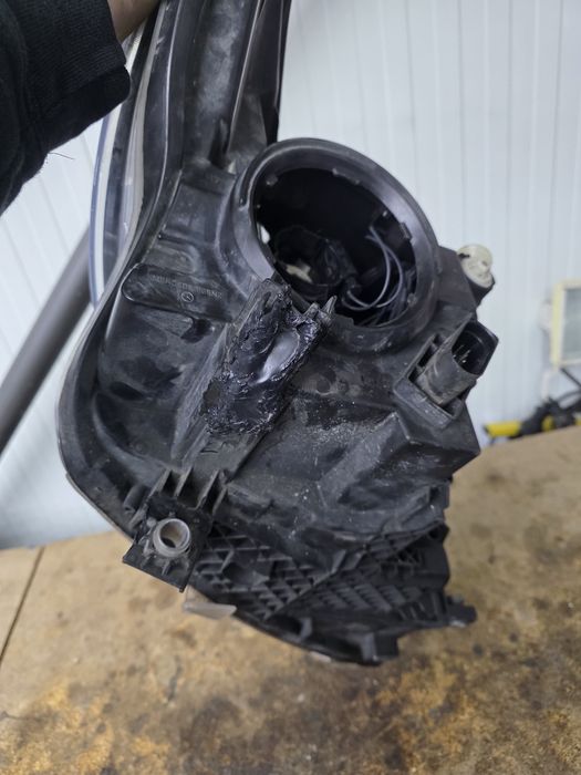 Farol mercedes vito w447