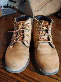 Bota criança T.28 Timberland com pouco uso