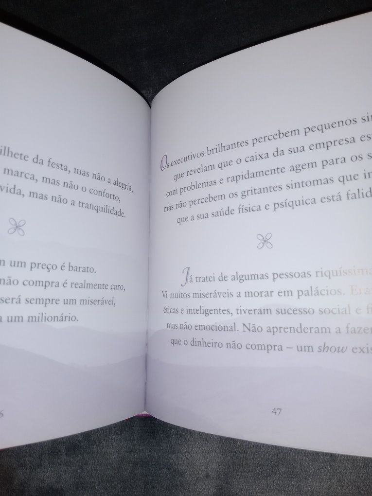 Livro " Minutos de inteligência "