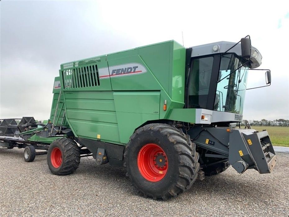 Kombajn zbożowy Fendt 8350  zamiana