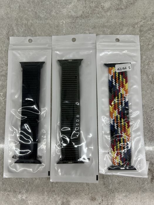 Нейлоновий ремінець на Apple Watch