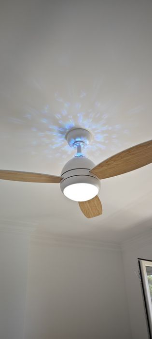 Ventoinha de teto com comando