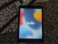 Планшет Apple A1567 iPad Air 2