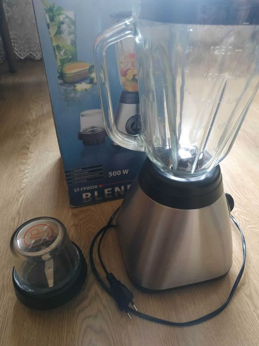 Продам  блендер + кофемолка (2 в 1)!