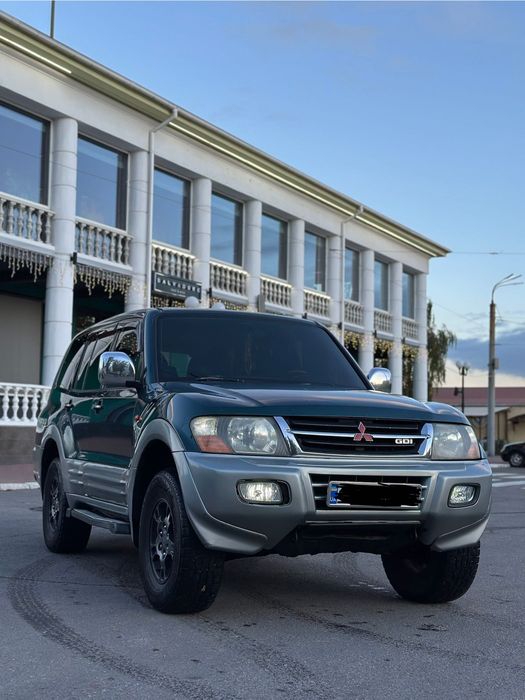 Mitsubishi pajero